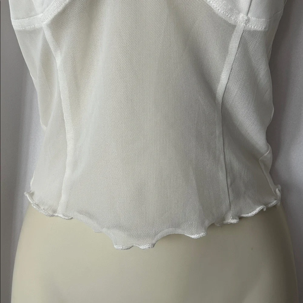 I.AM.GIA NWT Gianna White Sheer Long Sleeve Sheer Crop Top Shirt **Size M** 🔥🔥 - Picture 5 of 6